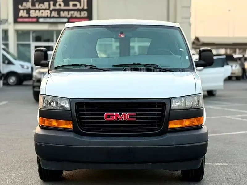 Gmc Savana 2021 из ОАЭ — купить под ключ
