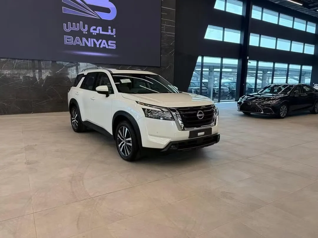 Nissan Pathfinder 2024 из ОАЭ — купить под ключ