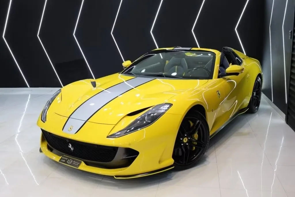 Ferrari 812 2023 из ОАЭ — купить под ключ