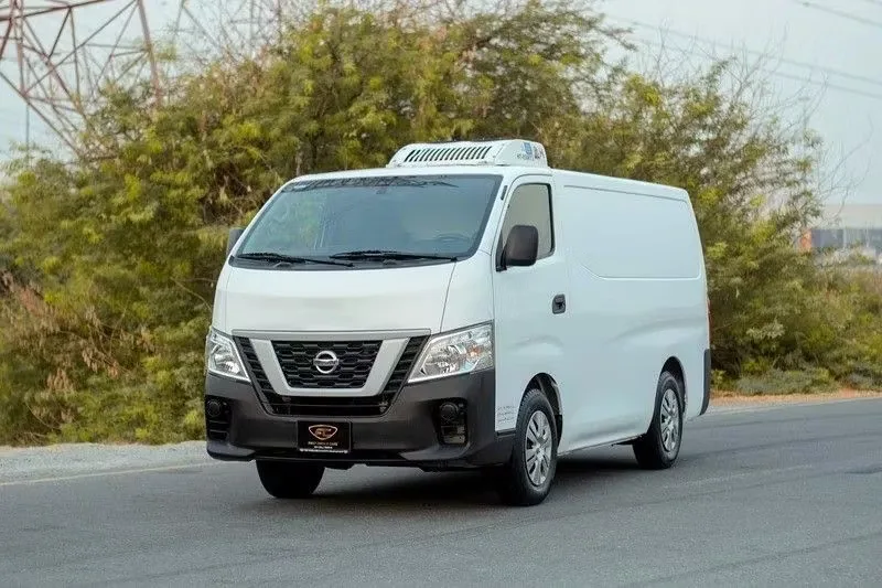 Nissan Urvan 2022 из ОАЭ — купить под ключ