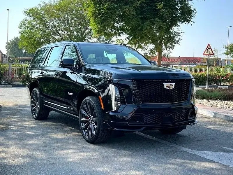 Cadillac Escalade-V 2025 из ОАЭ — купить под ключ