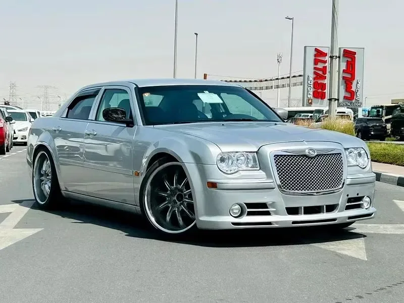 Chrysler 300C 2007 из ОАЭ — купить под ключ