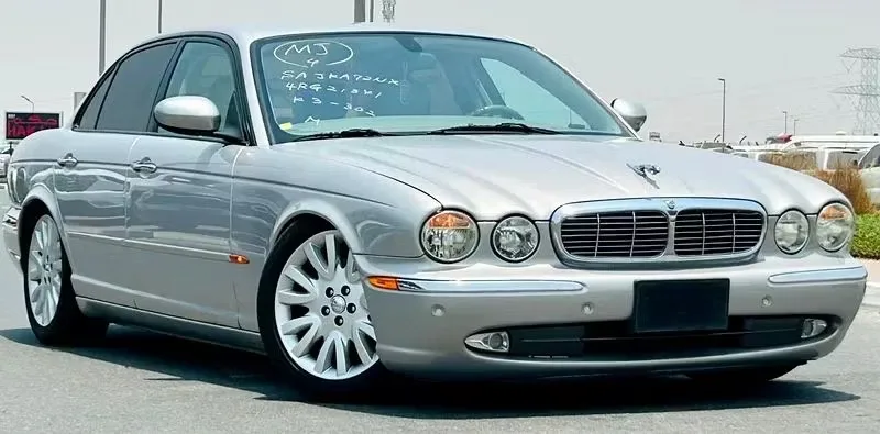 Jaguar XJ 2004 из ОАЭ — купить под ключ