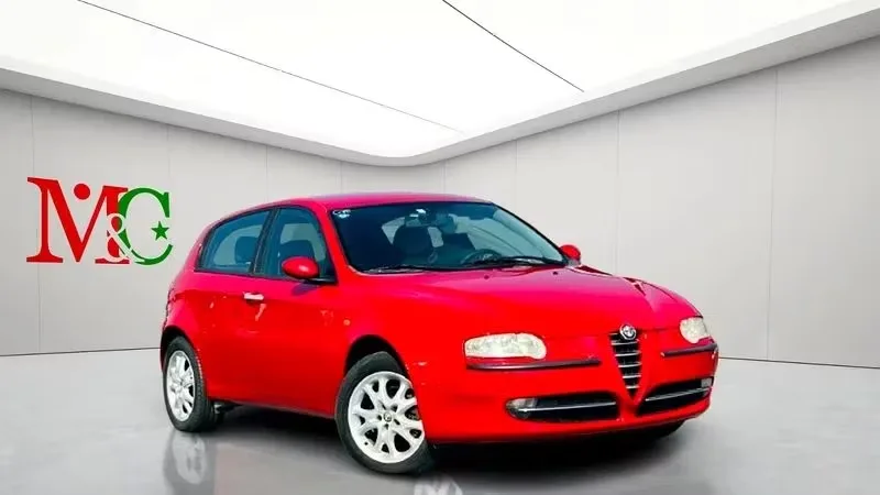 Alfa Romeo 147 2003 из ОАЭ — купить под ключ