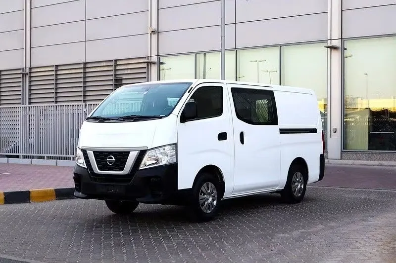 Nissan Urvan 2020 из ОАЭ — купить под ключ