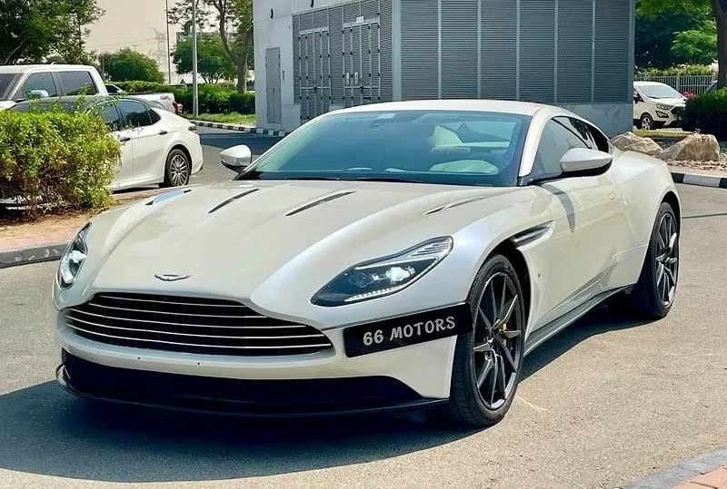 Aston Martin DB11 2017 из ОАЭ — купить под ключ