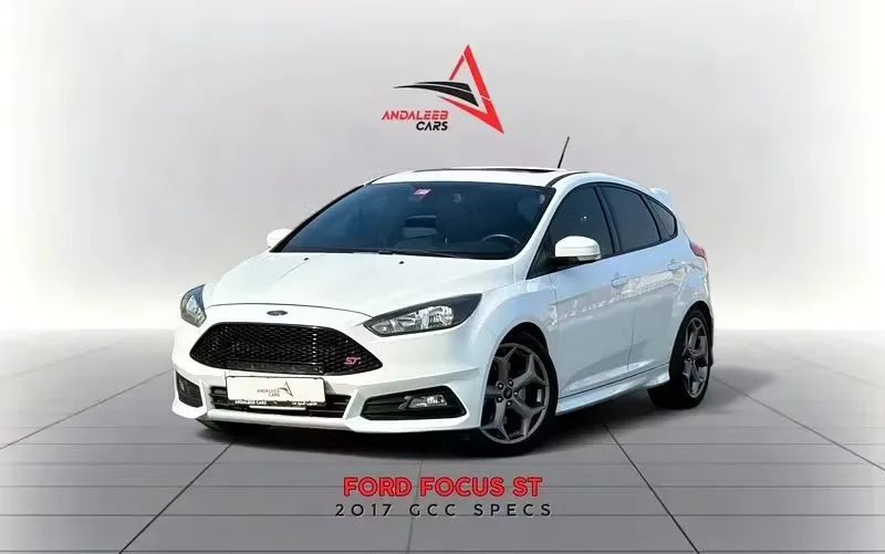 Ford Focus ST 2017 из ОАЭ — купить под ключ