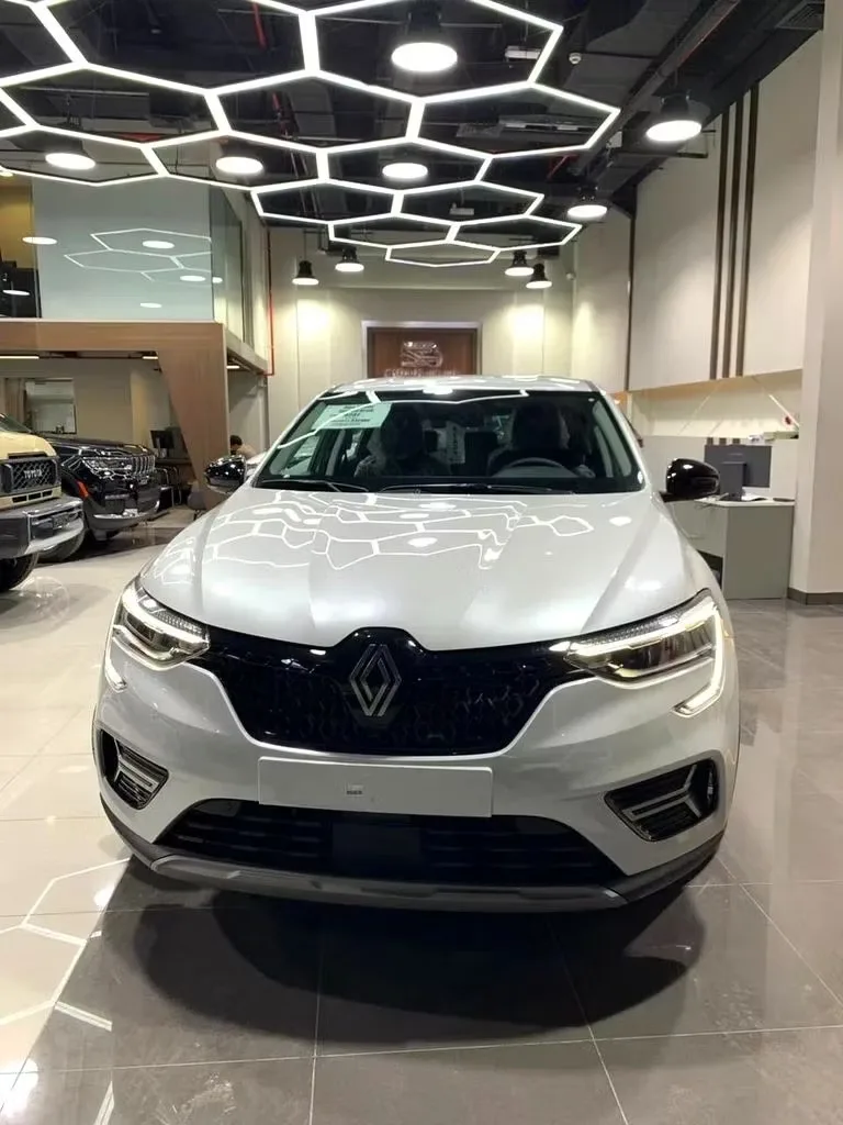 Renault Arkana 2025 из ОАЭ — купить под ключ