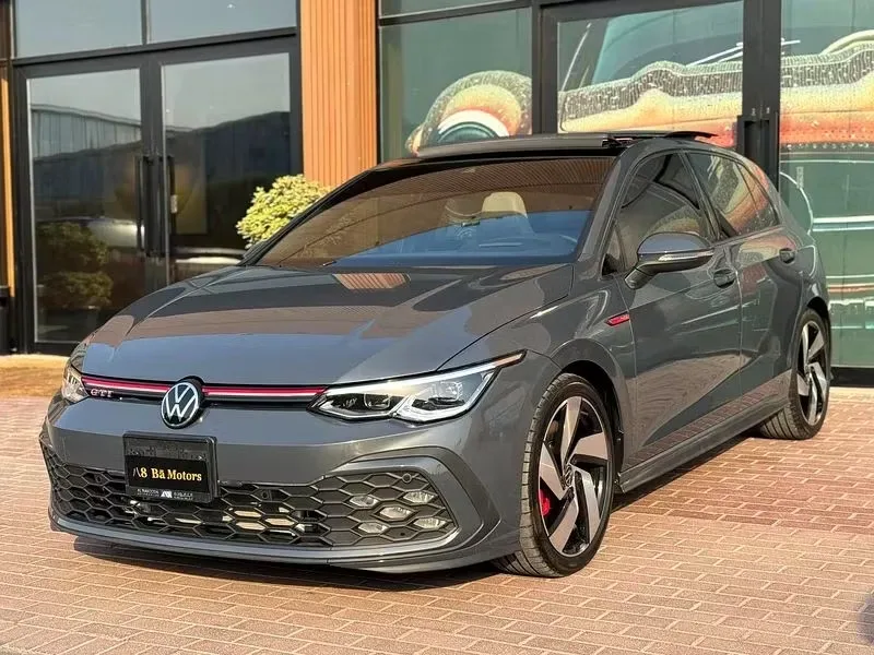 Volkswagen Golf GTI 2024 из ОАЭ — купить под ключ