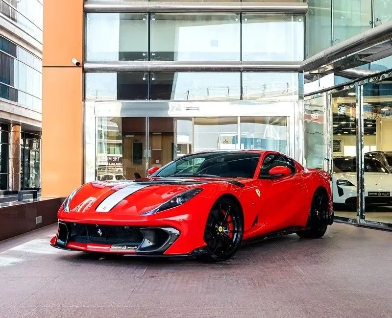 Ferrari 812 2022 из ОАЭ — купить под ключ