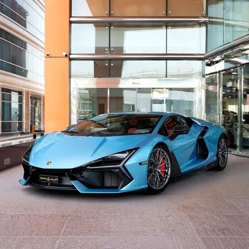 Lamborghini Revuelto 2024 из ОАЭ — купить под ключ