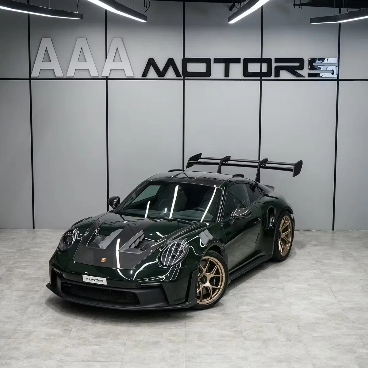 Porsche 911 GT3 2024 из ОАЭ — купить под ключ