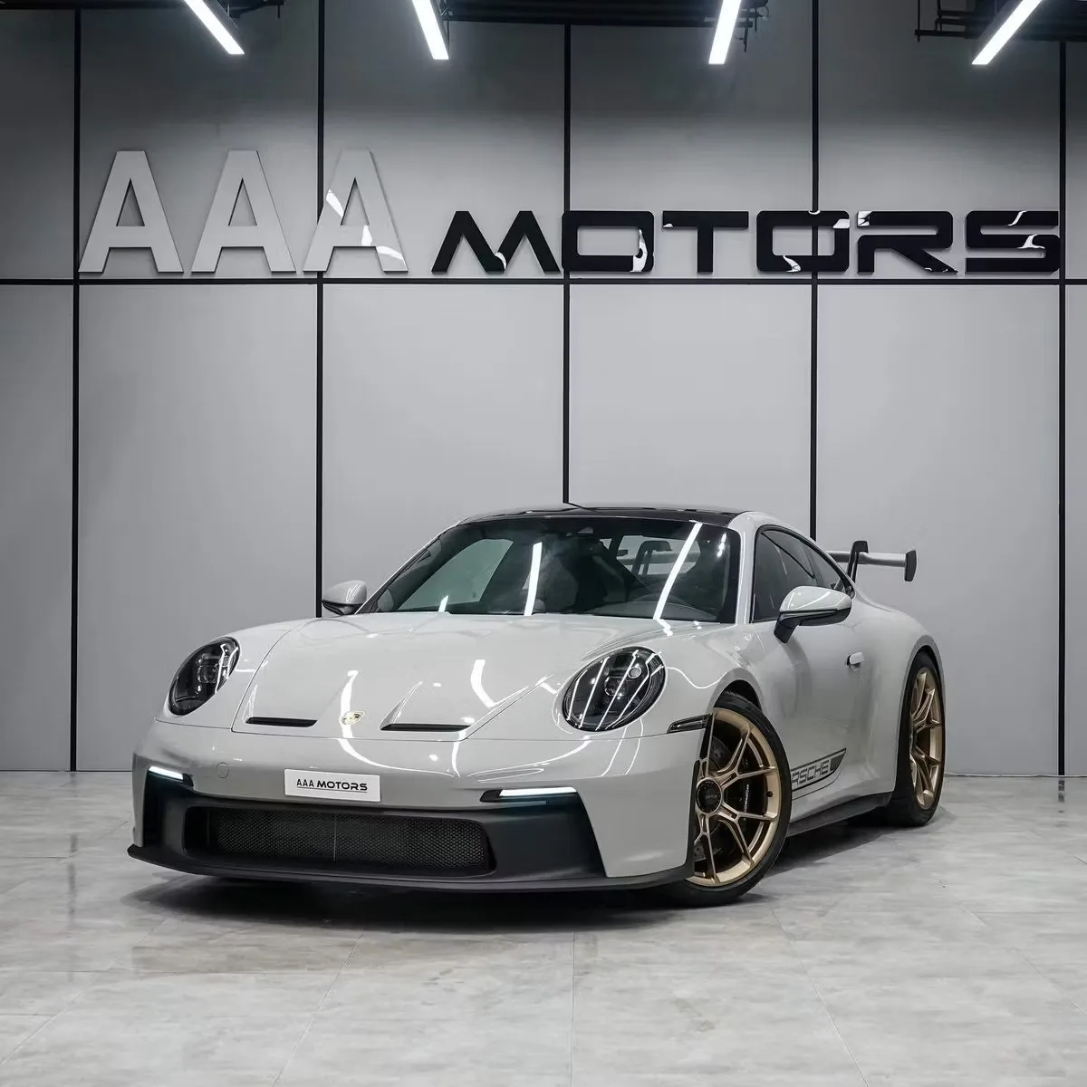 Porsche 911 GT3 2023 из ОАЭ — купить под ключ