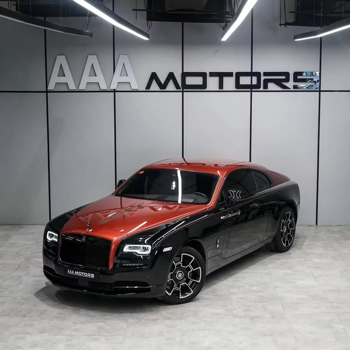 Rolls-Royce Wraith 2019 из ОАЭ — купить под ключ