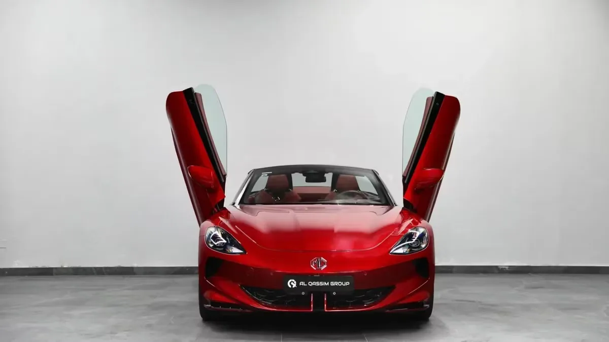 MG Cyberster 2023 из ОАЭ — купить под ключ