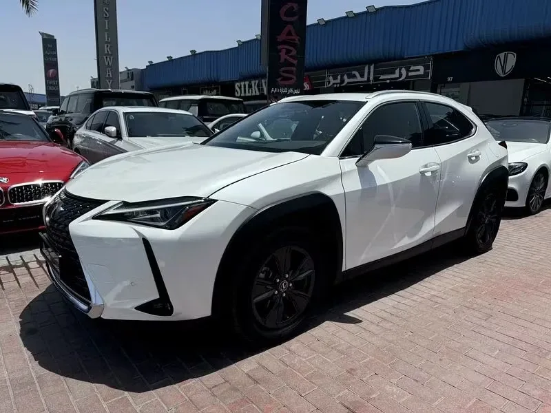 Lexus UX 2023 из ОАЭ — купить под ключ