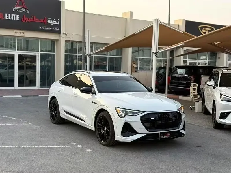Audi e-tron 2023 из ОАЭ — купить под ключ