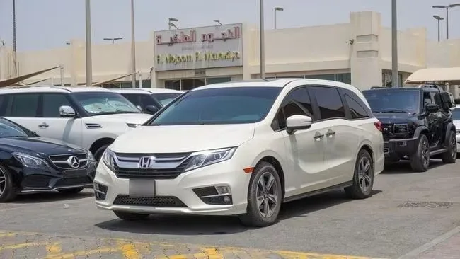 Honda Odyssey 2019 из ОАЭ — купить под ключ