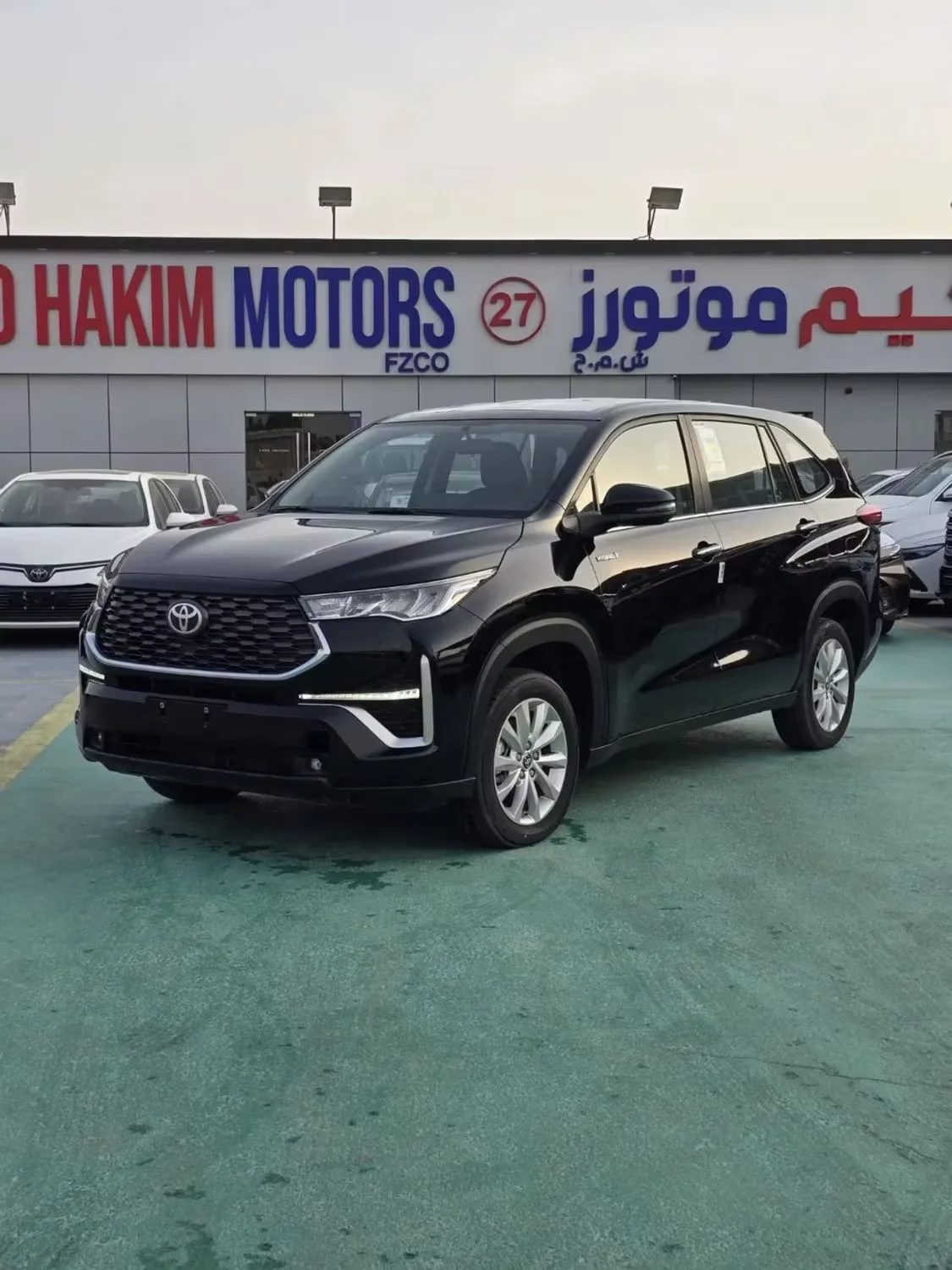 Toyota Innova 2024 из ОАЭ — купить под ключ