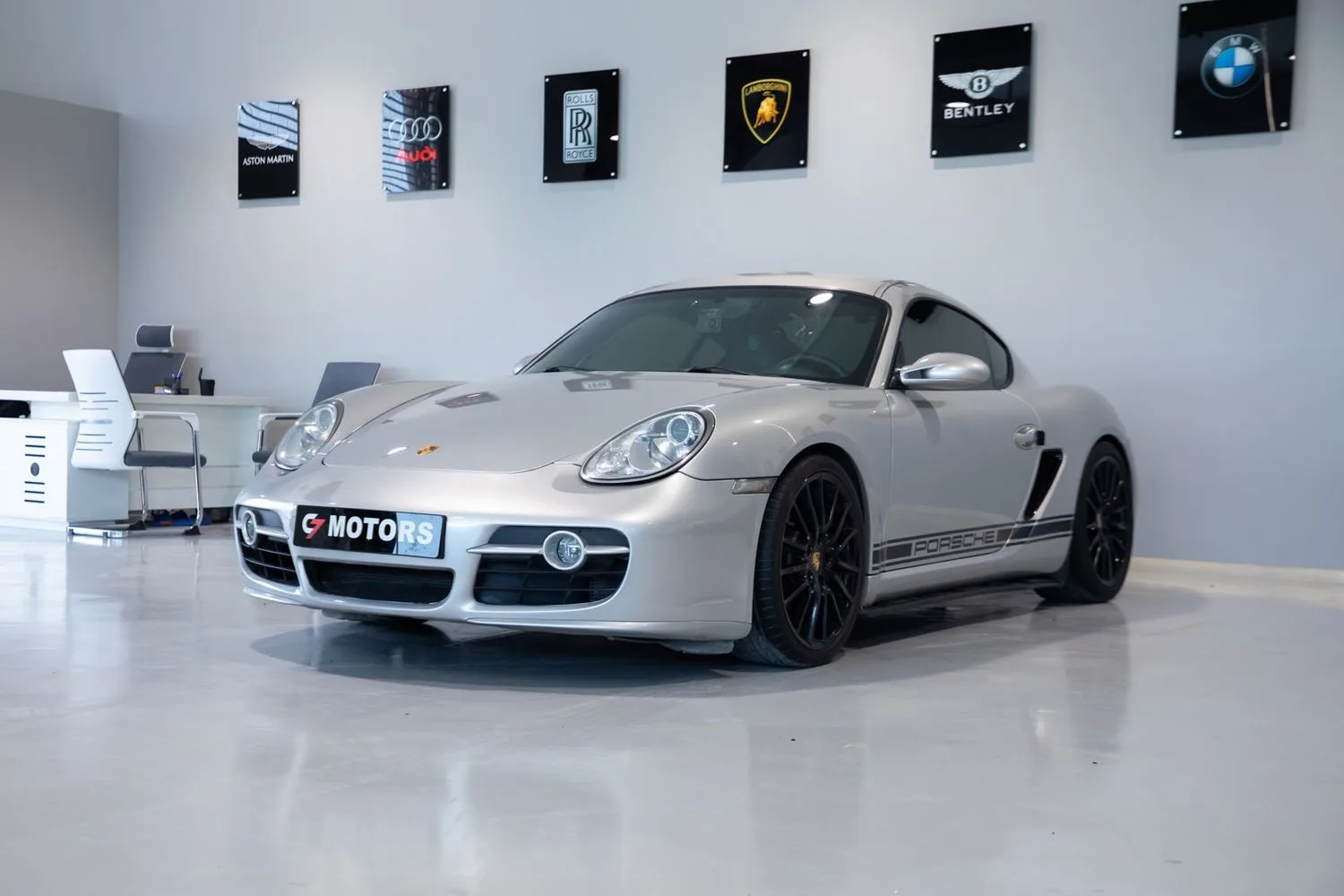 Porsche Cayman 2007 из ОАЭ — купить под ключ