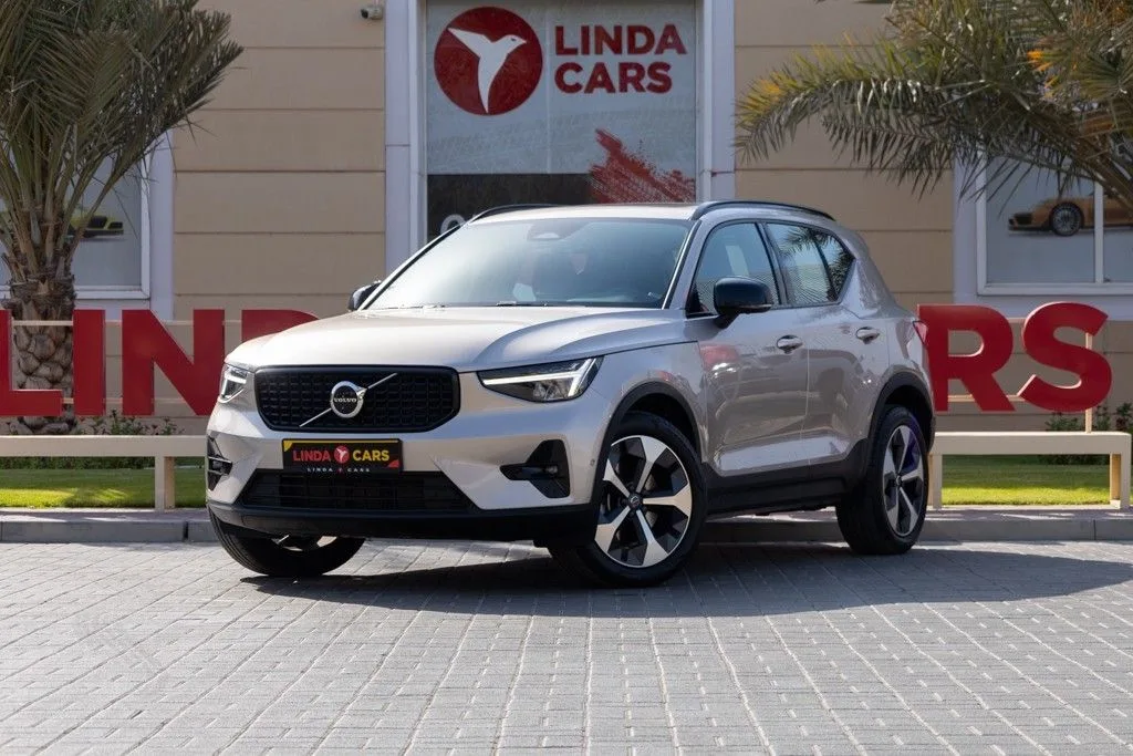 Volvo XC40 2023 из ОАЭ — купить под ключ