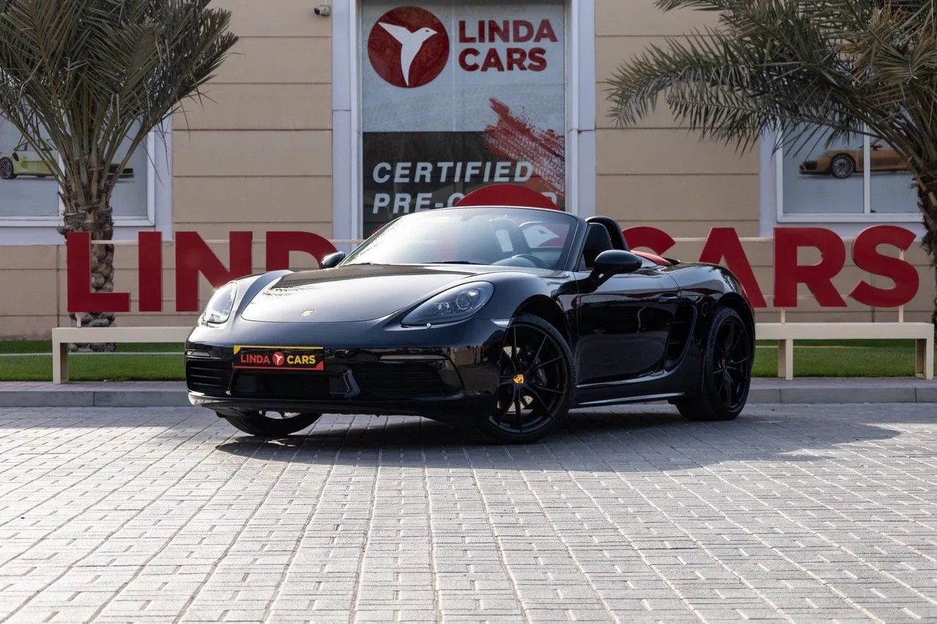 Porsche 718 Boxster 2022 из ОАЭ — купить под ключ