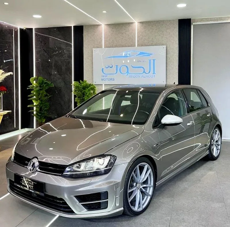 Volkswagen Golf R 2018 из ОАЭ — купить под ключ