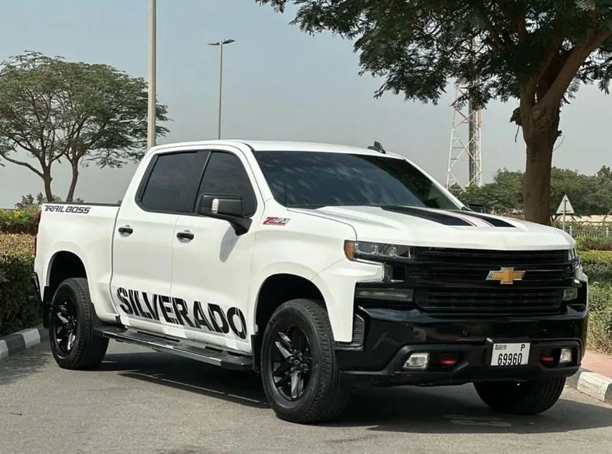 Chevrolet Silverado 2021 из ОАЭ — купить под ключ