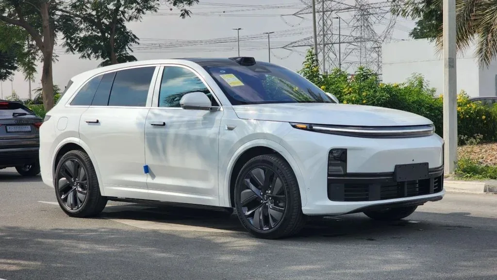 LiXiang L7 2025 из ОАЭ — купить под ключ