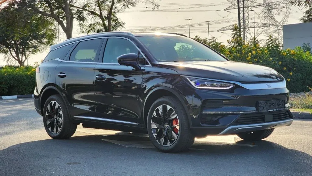 BYD Tang 2024 из ОАЭ — купить под ключ