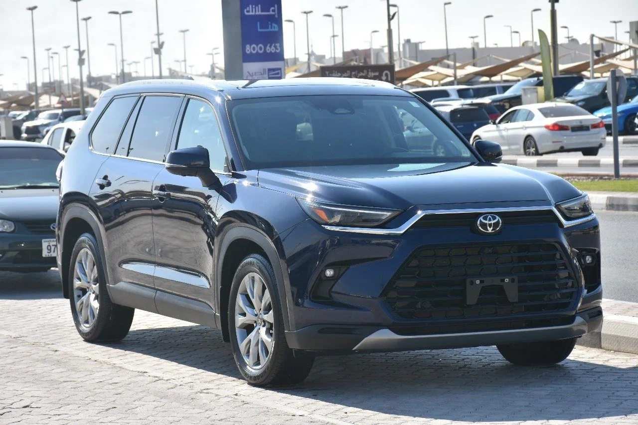 Toyota Grand Highlander 2024 из ОАЭ — купить под ключ