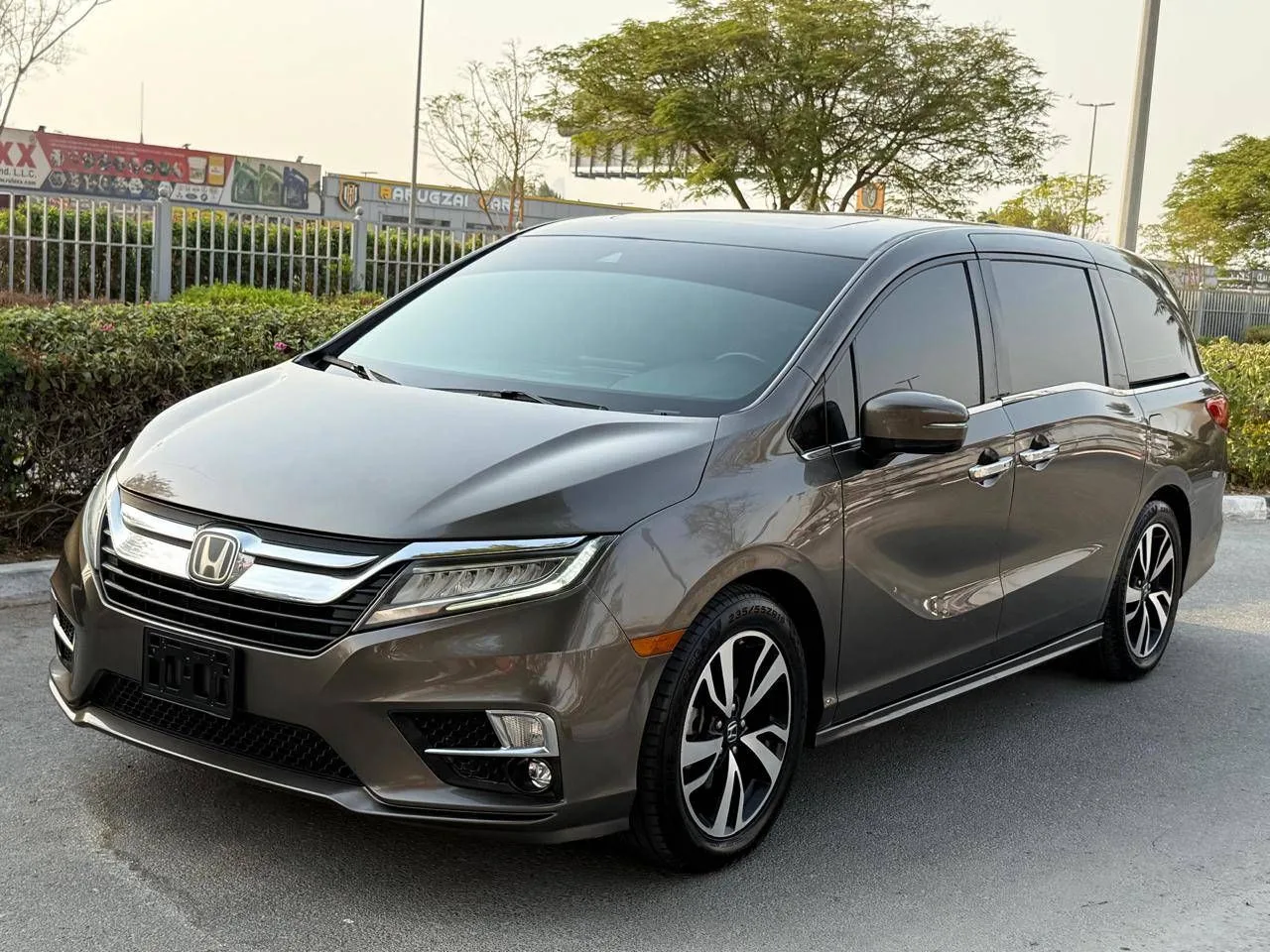 Honda Odyssey 2019 из ОАЭ — купить под ключ