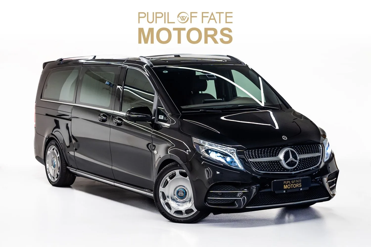 Mercedes-Benz Vito 2023 из ОАЭ — купить под ключ