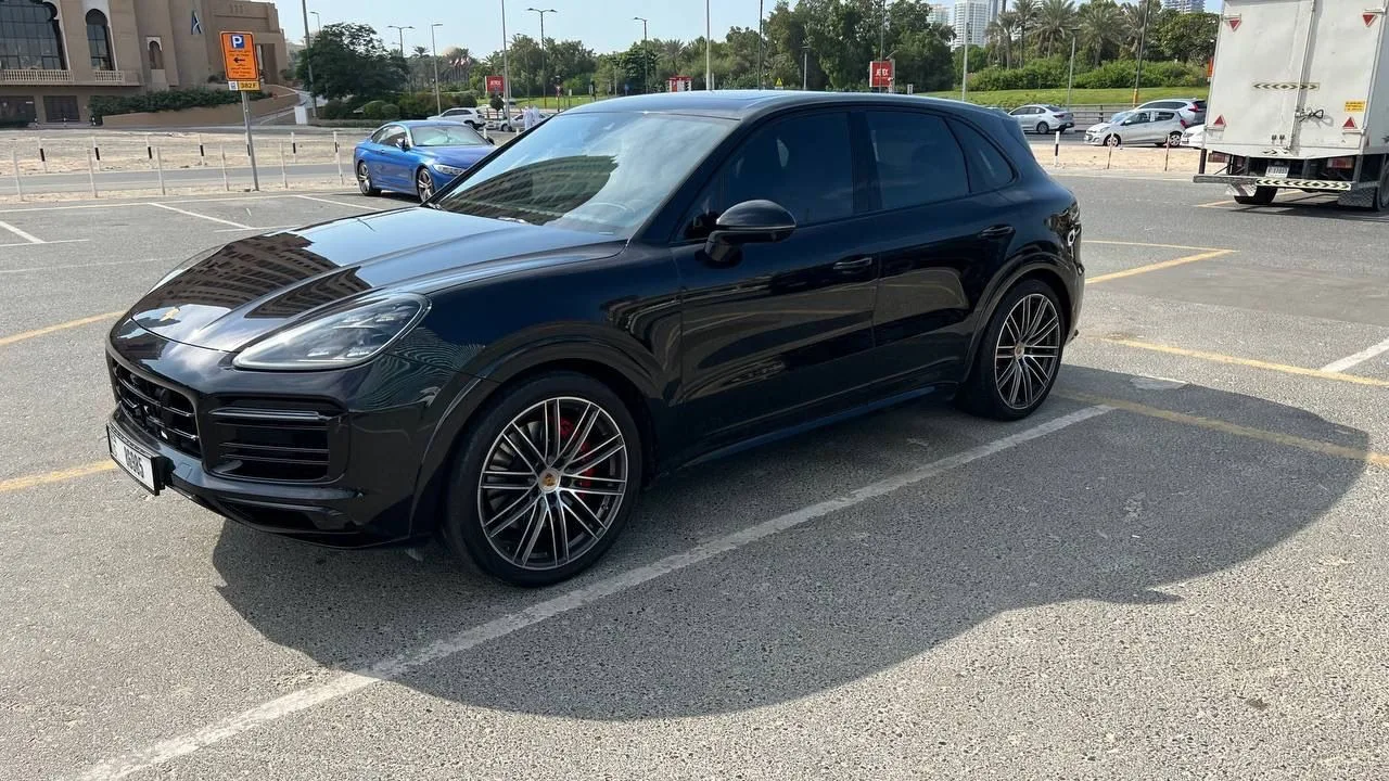 Porsche Cayenne 2022 из ОАЭ — купить под ключ