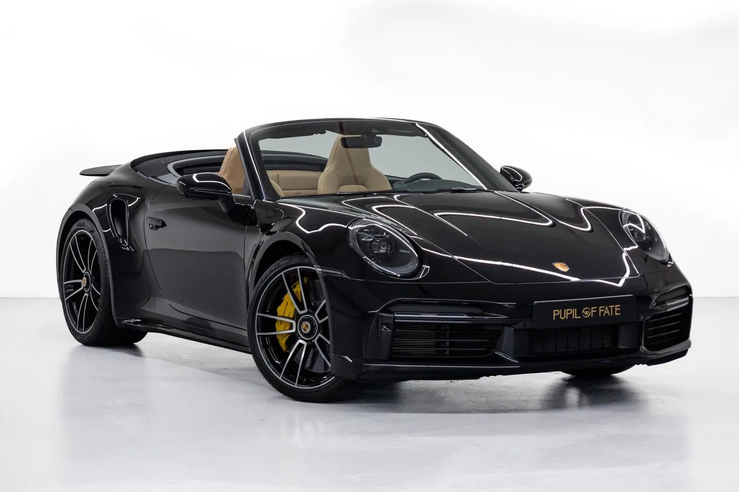 Porsche 911 2022 из ОАЭ — купить под ключ