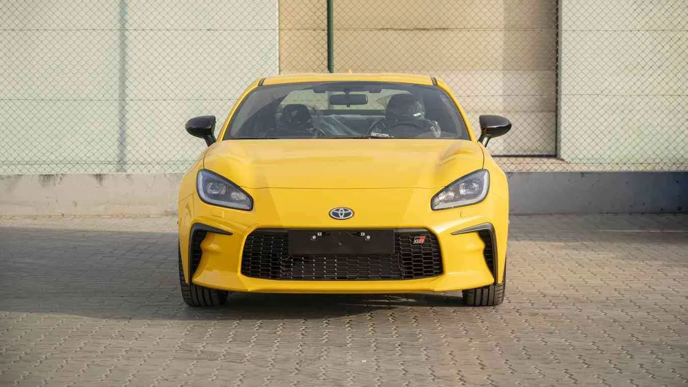 Toyota GR86 2026 из ОАЭ — купить под ключ