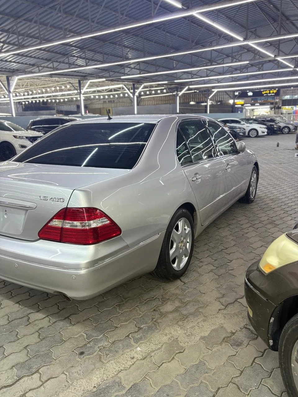 Lexus LS 2005 из ОАЭ — купить под ключ