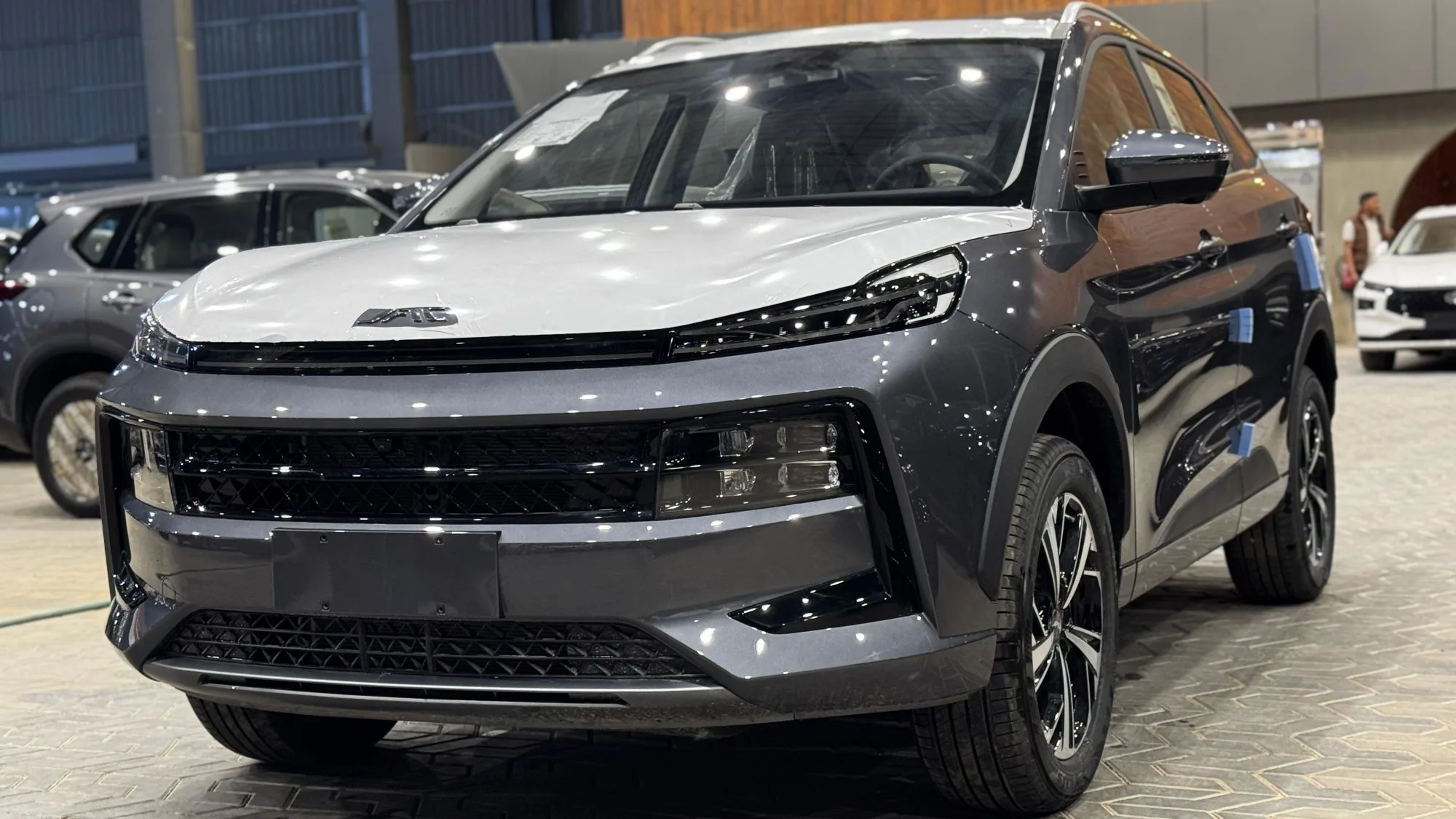 JAC JS6 2025 из ОАЭ — купить под ключ