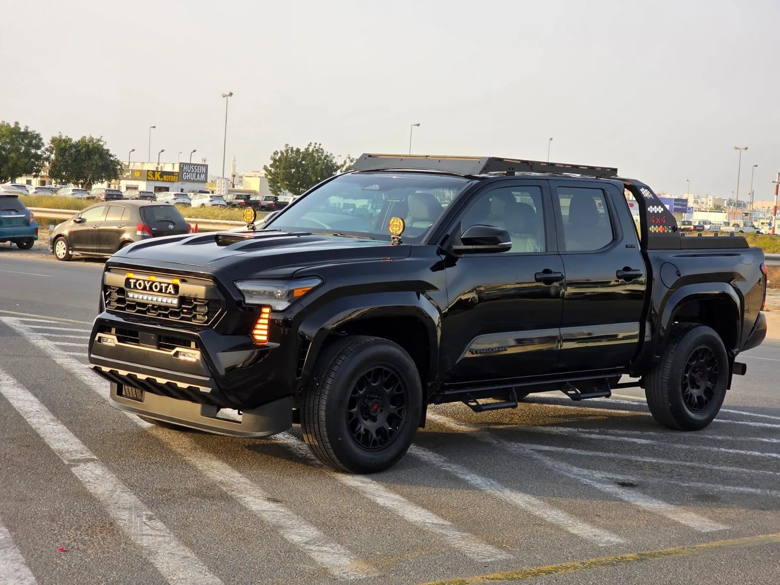 Toyota Tacoma 2024 из ОАЭ — купить под ключ