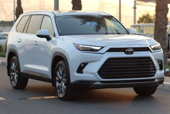 Toyota Grand Highlander 2025 из ОАЭ — купить под ключ