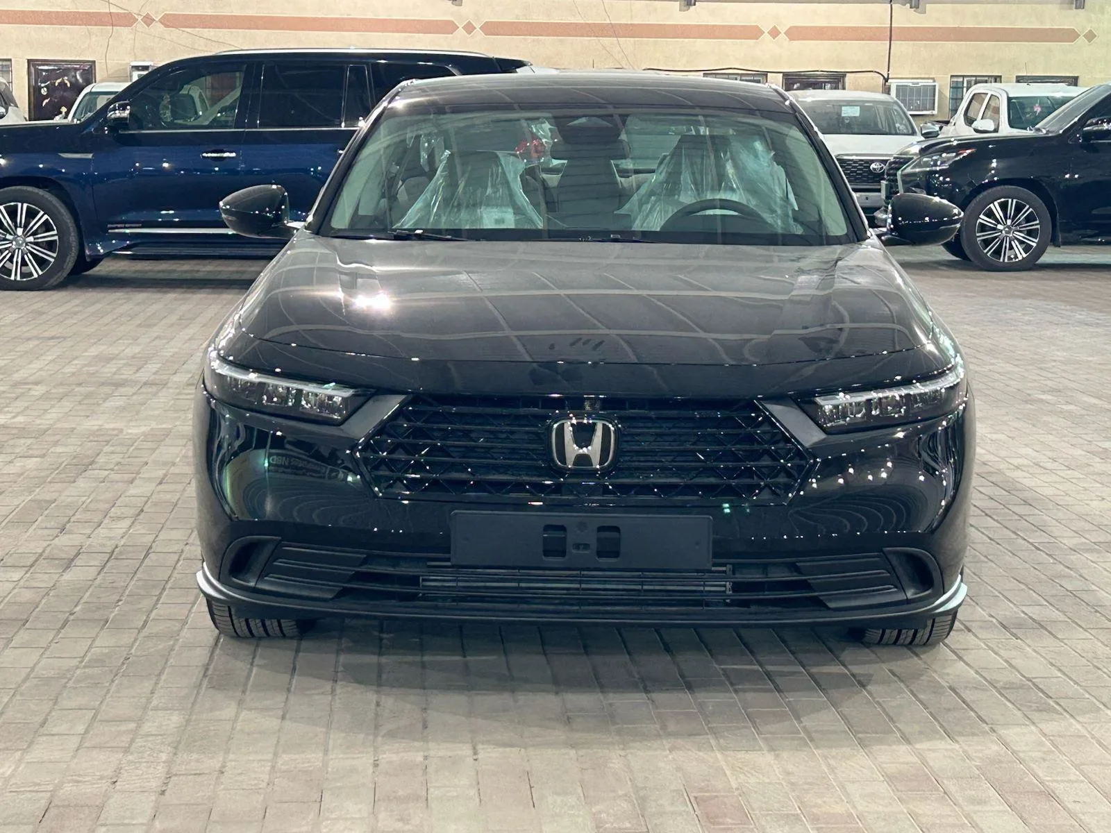 Honda Accord 2025 из ОАЭ — купить под ключ