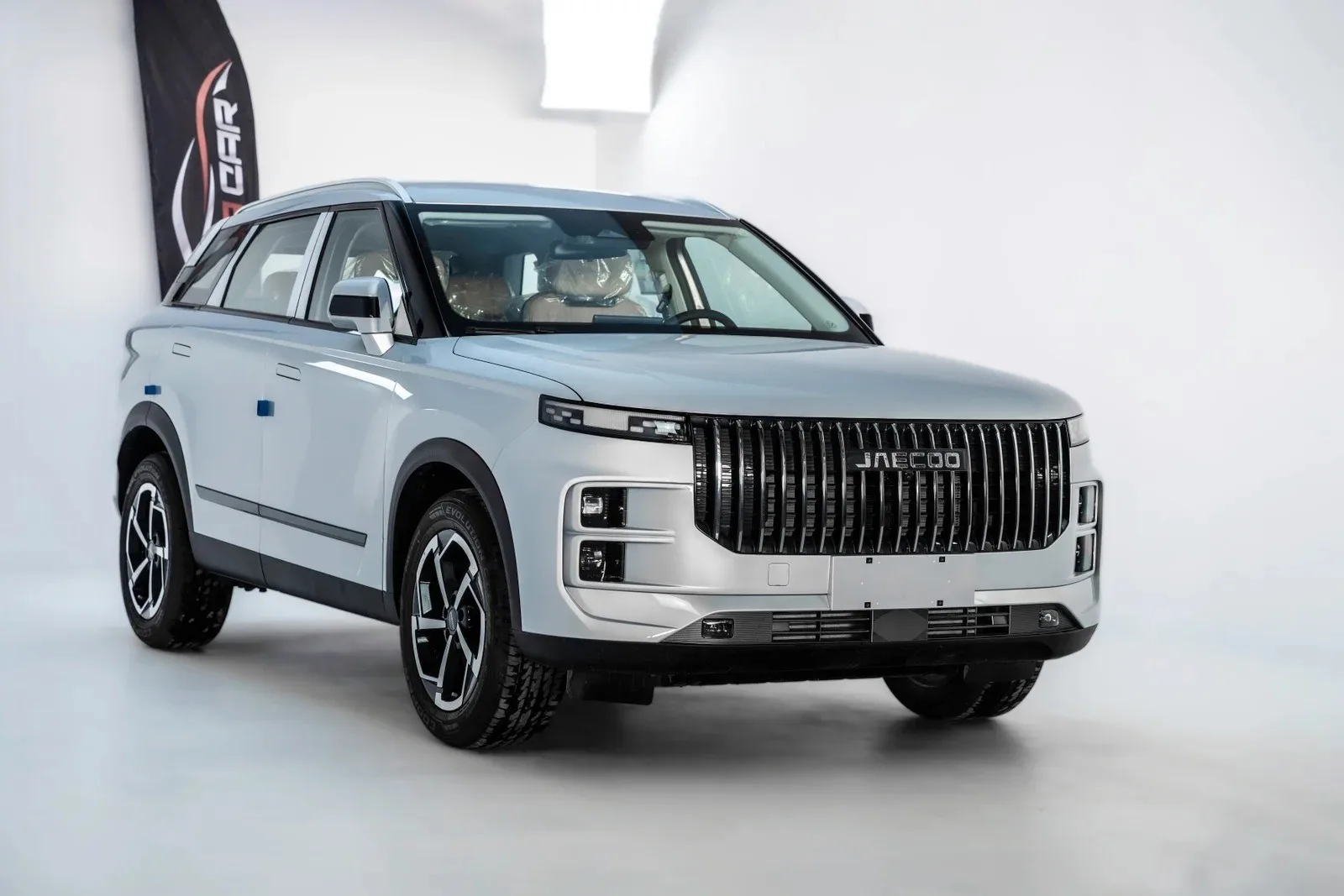 Jaecoo J7 2025 из ОАЭ — купить под ключ