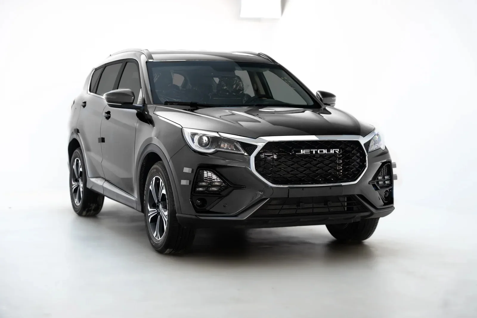 Jetour X70 2026 из ОАЭ — купить под ключ