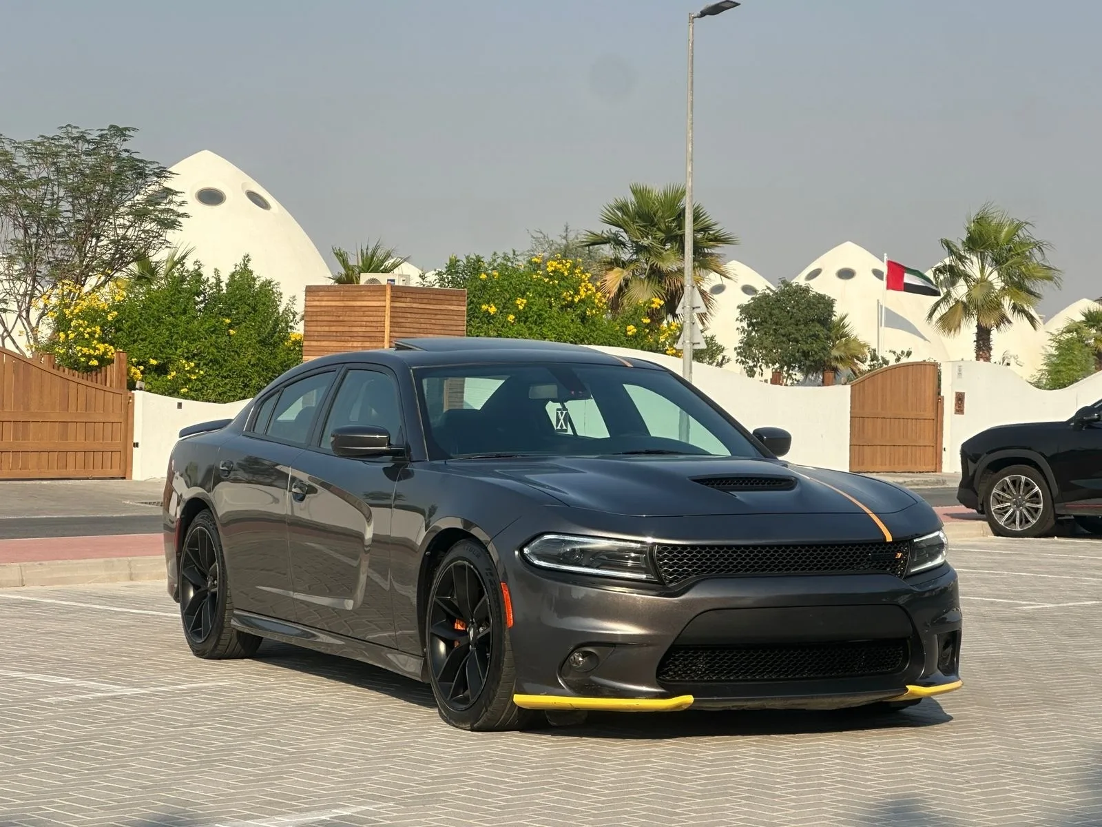 Dodge Charger 2022 из ОАЭ — купить под ключ