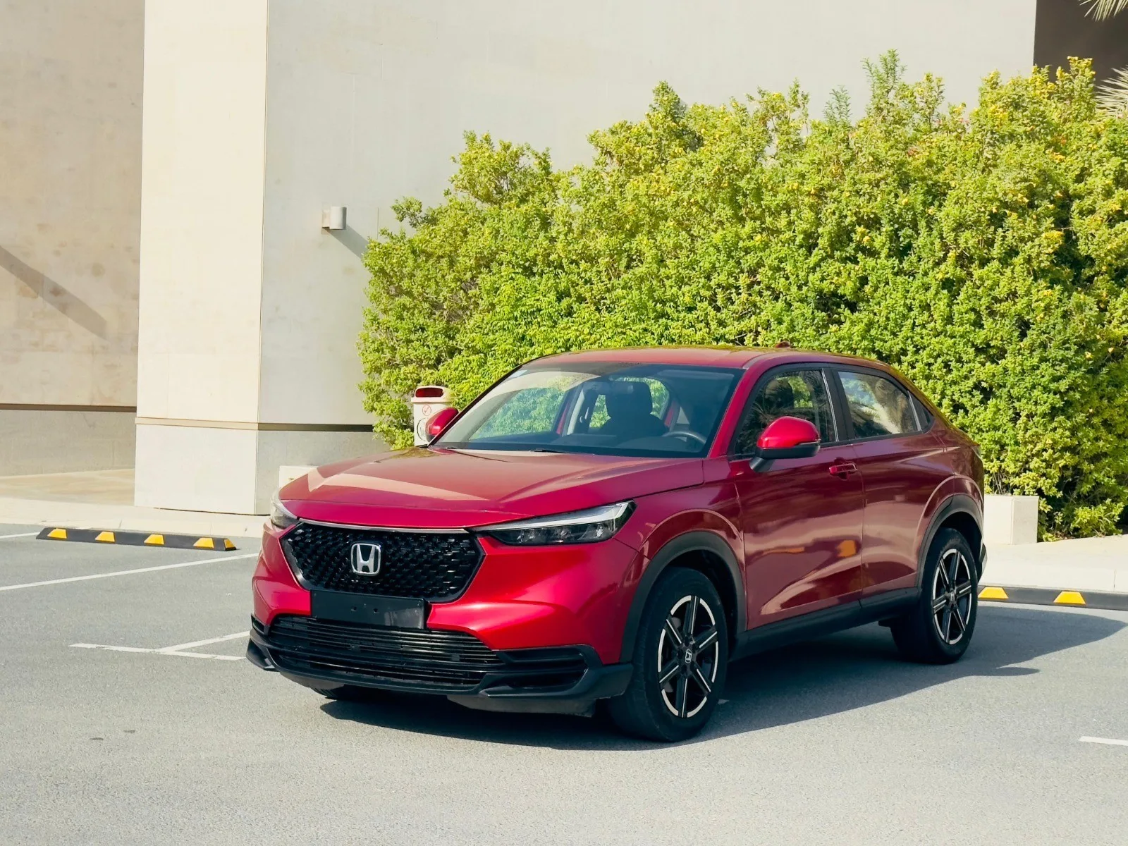Honda HR-V 2022 из ОАЭ — купить под ключ