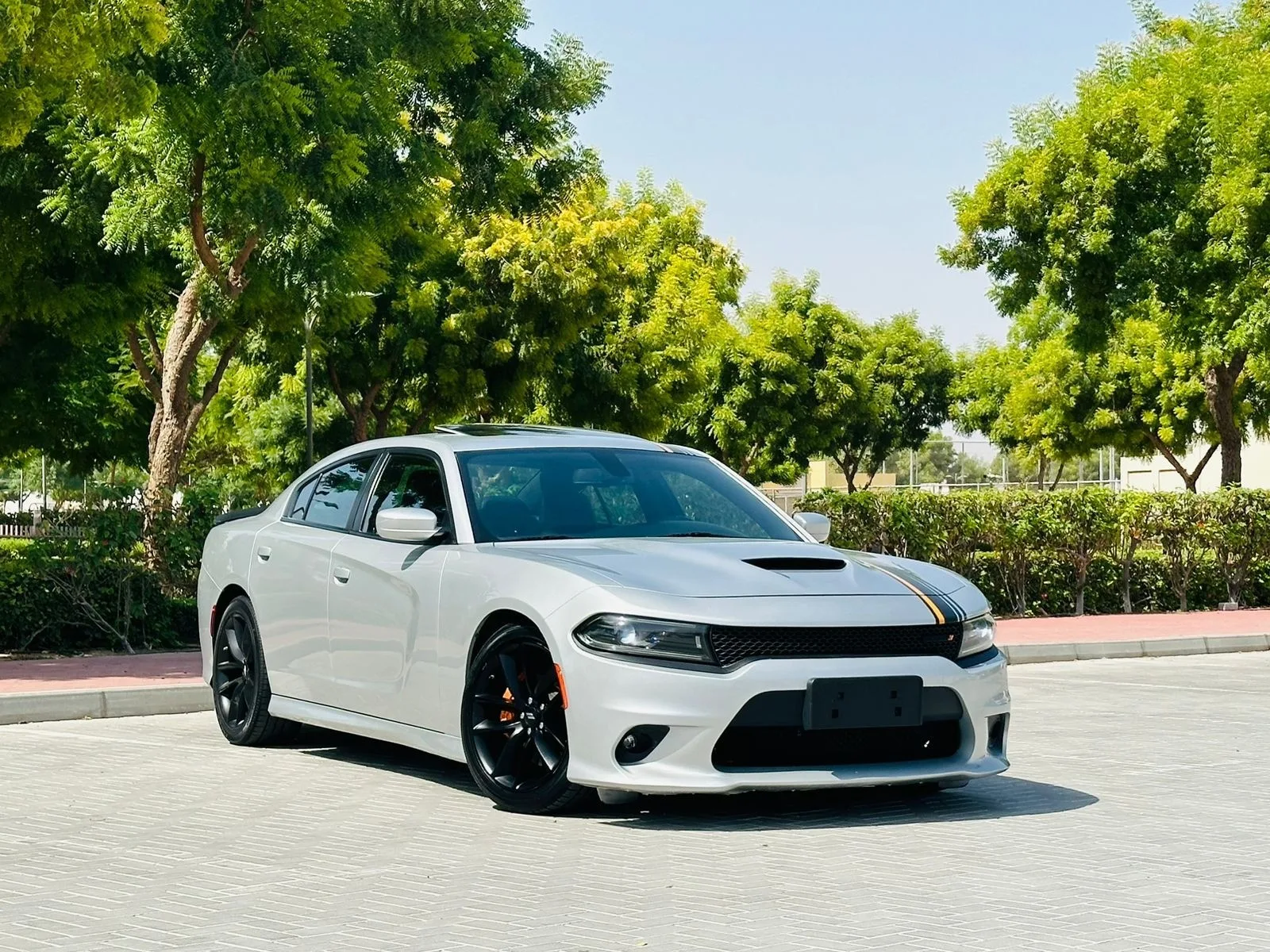 Dodge Charger 2022 из ОАЭ — купить под ключ