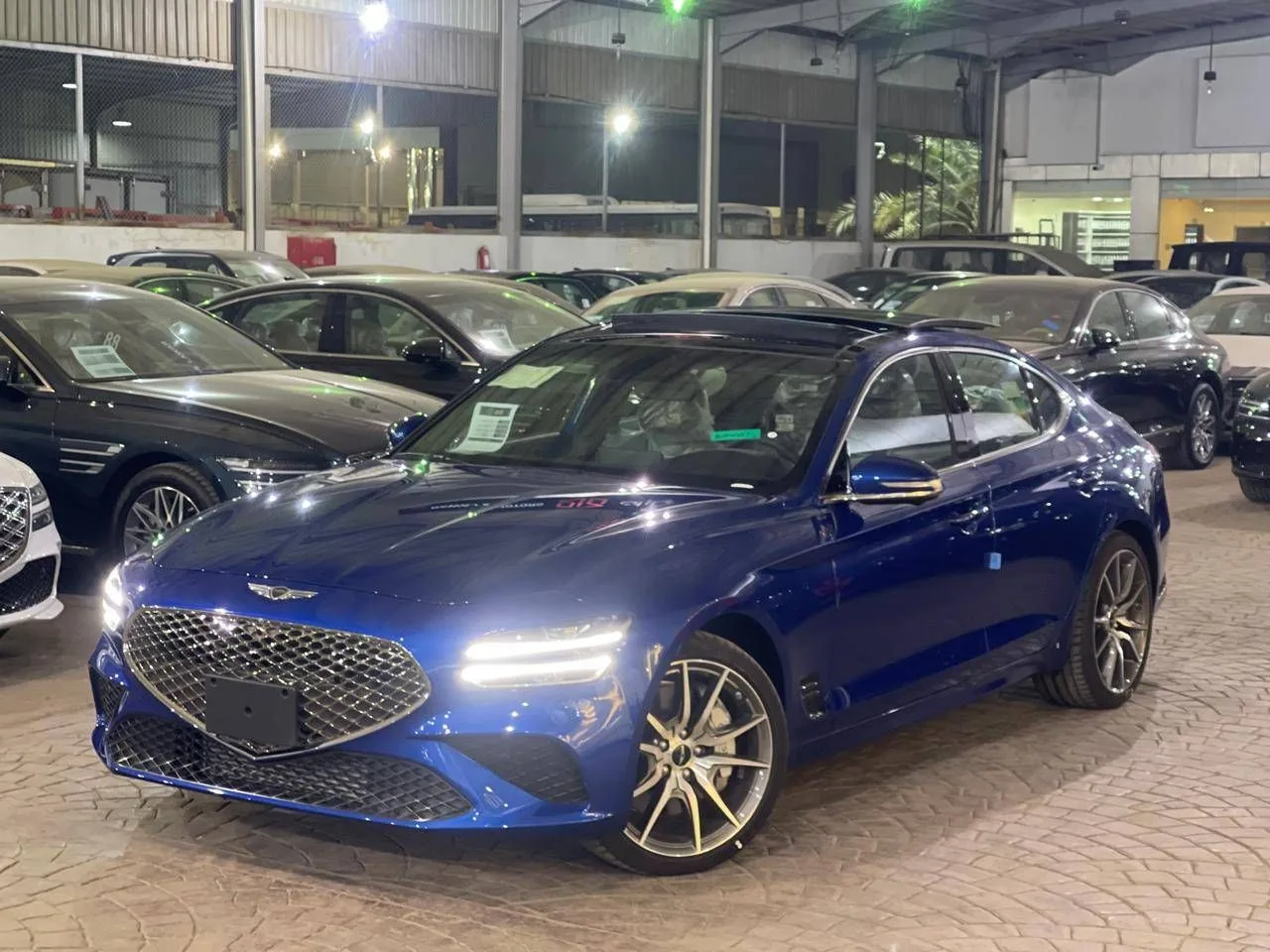Genesis G70 2025 из ОАЭ — купить под ключ