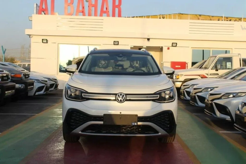 Volkswagen ID.6 2023 из ОАЭ — купить под ключ