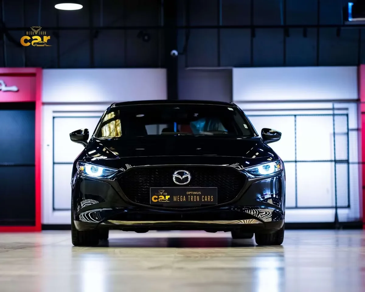 Mazda 3 2019 из ОАЭ — купить под ключ