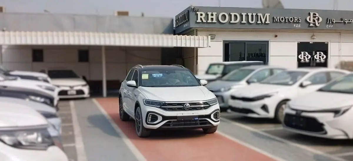 Volkswagen T-Roc 2025 из ОАЭ — купить под ключ